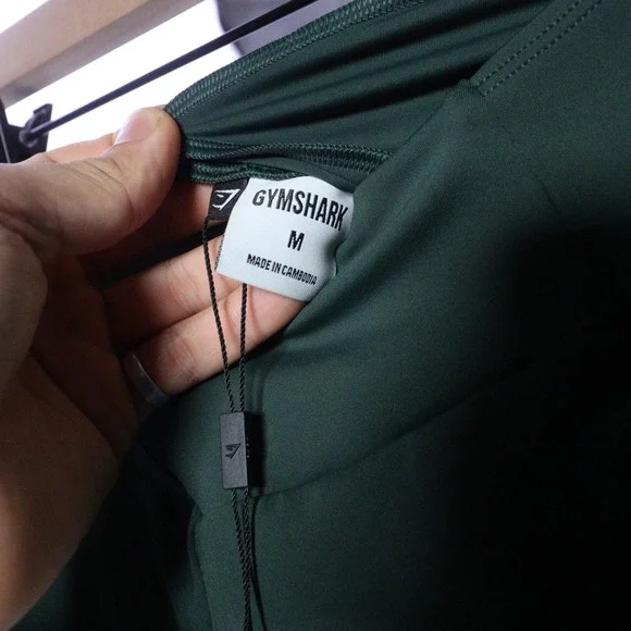 GymShark Venture Leggings Dark Green Pockets Size Medium NWT - Picture 6 of 9